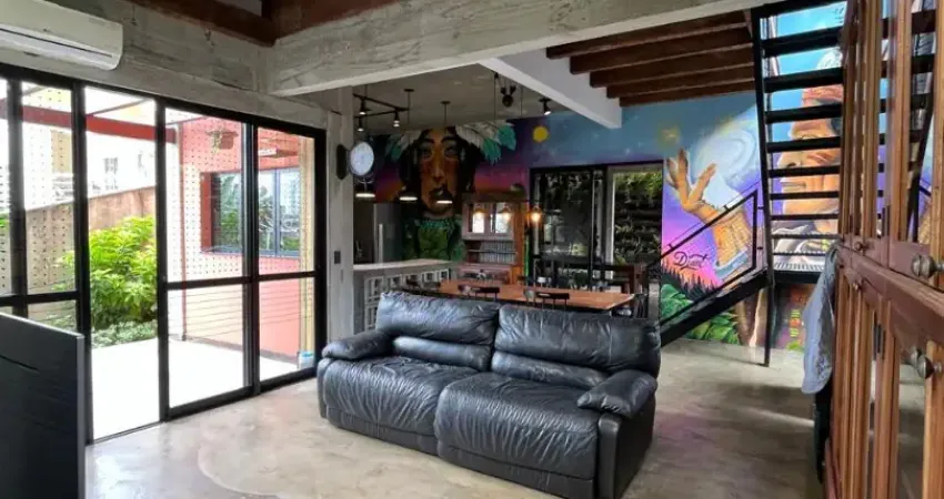 Casa à venda na Rua Inhambuguaçú, 69, Ariribá, Balneário Camboriú