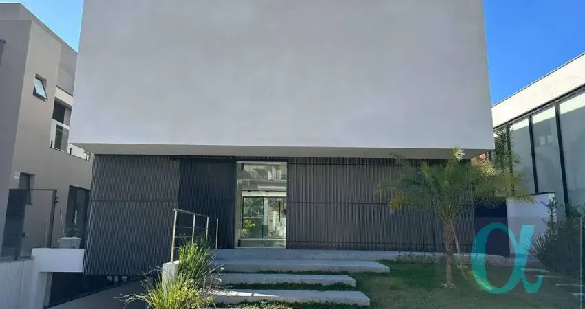 Casa com 4 quartos para alugar no Centro Comercial Jubran, Barueri