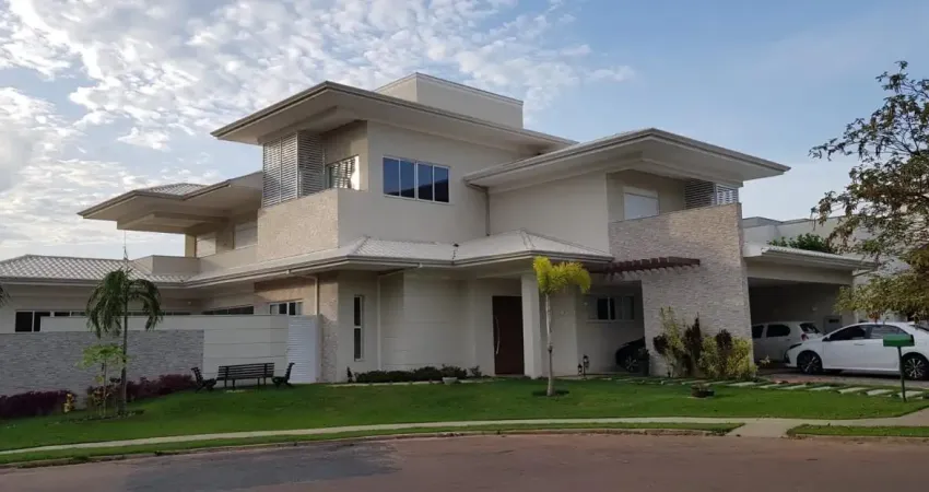 Casa de Alto Padrão à Venda no Condomínio Belvedere 1 – Jardim Imperial, Cuiabá