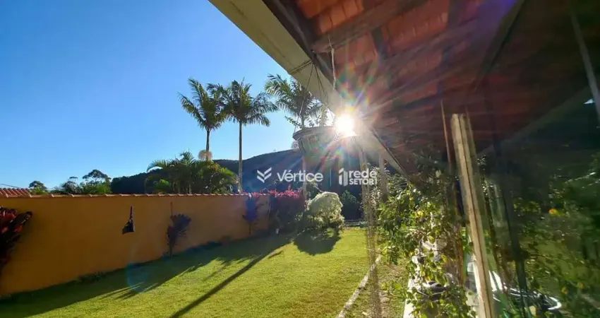 Chácara com 3 quartos à venda, 3762 m² por R$ 550.000 - Grama - Juiz de Fora/MG