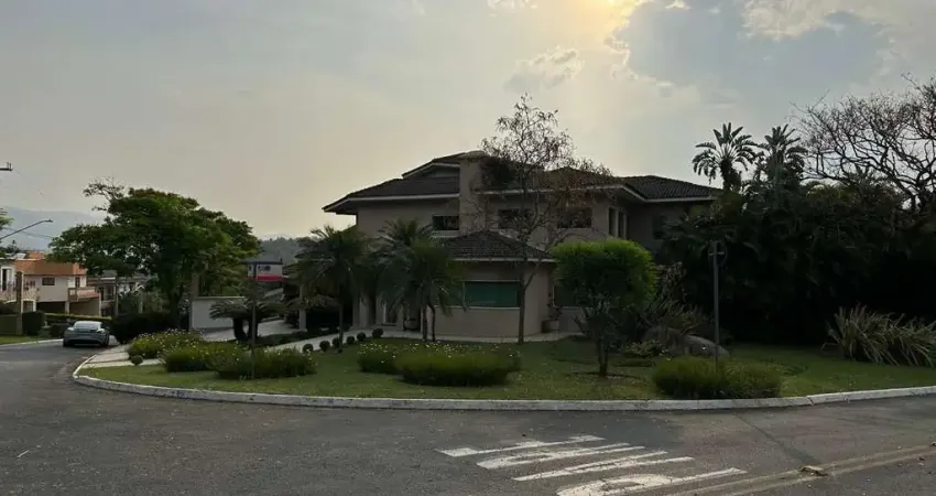 Casa em condomínio fechado com 5 quartos para alugar no Alphaville, Santana de Parnaíba