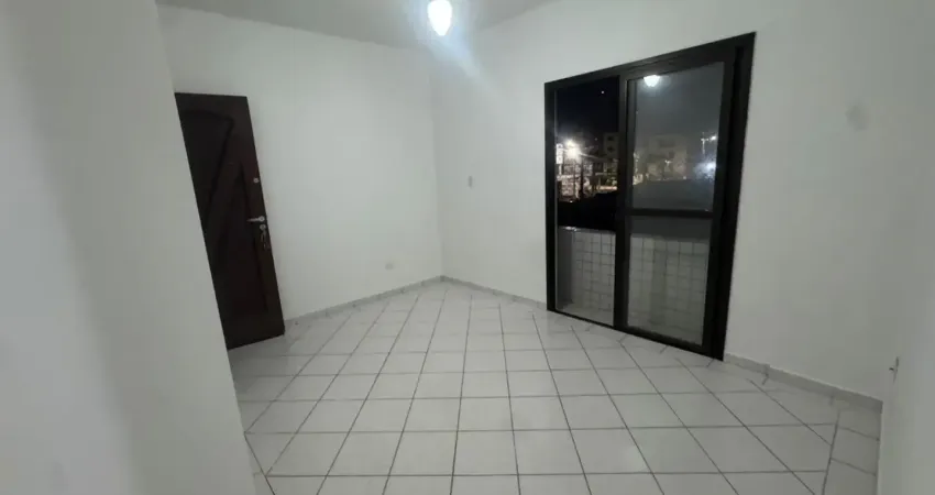 2 Dormitórios em Praia Grande no Centro do Boqueirão próximo a Costa e Silva