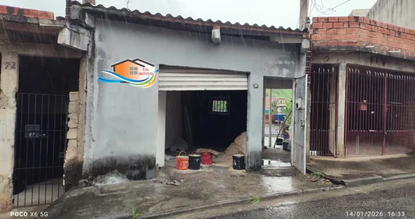 Vendo terreno em Itapevi, com uma casa de 2 cômodos nos fundos