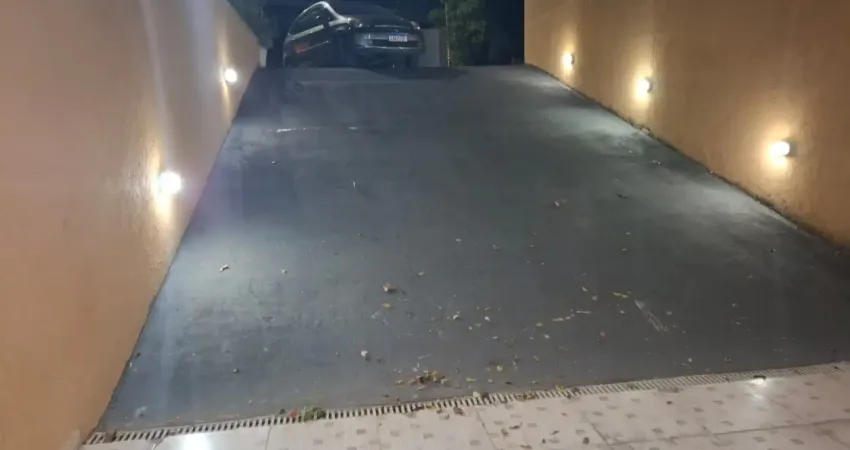 Excelente casa para locação no condomínio Nova Paulista - Jandira