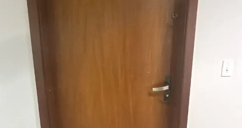 Sala comercial com 1 sala para alugar na Avenida Marechal Floriano Peixoto, 306, Centro, Curitiba