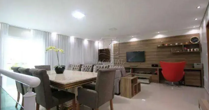 Sobrado à venda, 3 quartos, 3 suítes, 7 vagas, Vila Assunção - Santo André/SP
