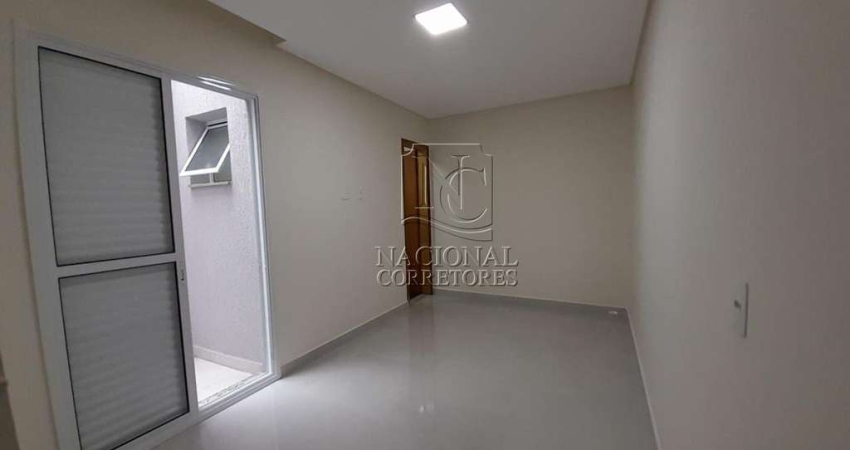 Casa com 3 dormitórios à venda, 135 m² por R$ 830.000,00 - Vila Camilópolis - Santo André/SP