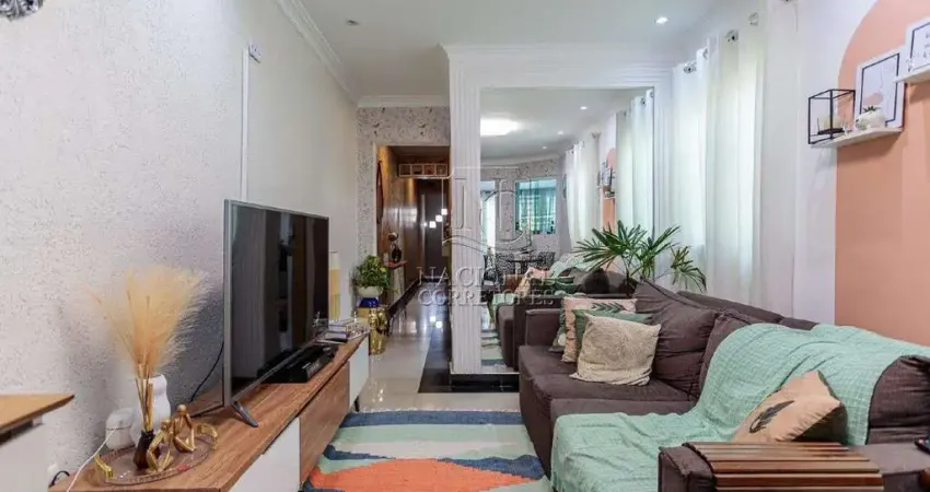 Casa multifamiliar á venda no Bairro Jardim Utinga em Santo André/SP, com área útil de 186 m².