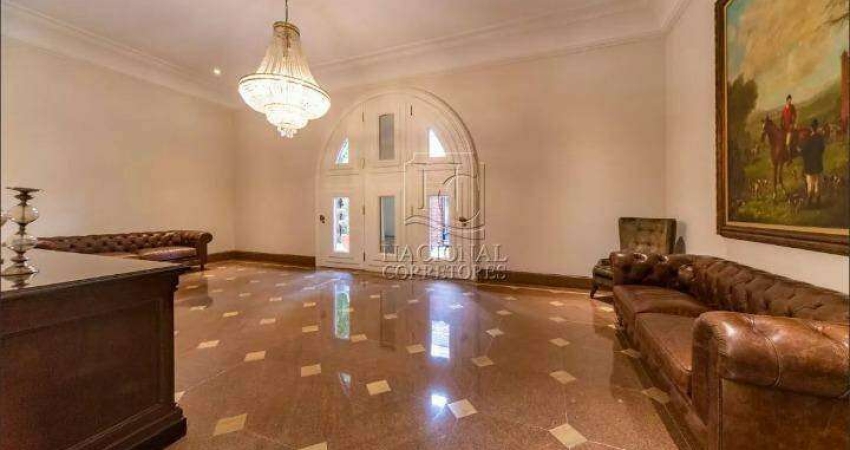 Apartamento com 5 dormitórios à venda, na Vila Bastos - Santo André/SP