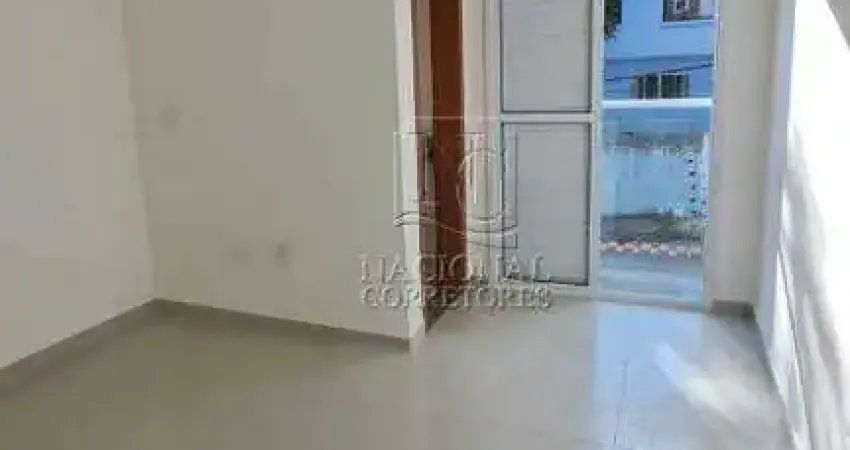 Apartamento sem condominio no Jardim Santo Alberto, 41 m² de área útil.