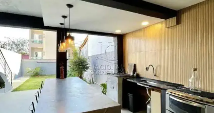 Sobrado à venda, 3 quartos, 1 suíte, 1 vaga, Vila Valparaíso - Santo André/SP