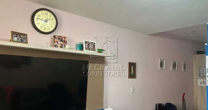 Sobrado em Condomínio para Venda, 2 dormitórios, sendo 2 suítes, 2 vagas - Santa Maria - Santo André/SP.