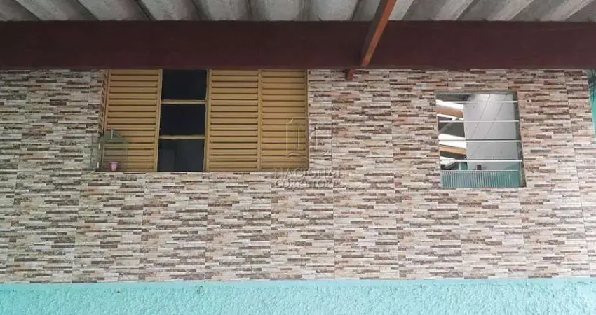 Casa assobradada à venda, 2 quartos, 1 suíte, 2 vagas, Jardim Santa Cristina - Santo André/SP