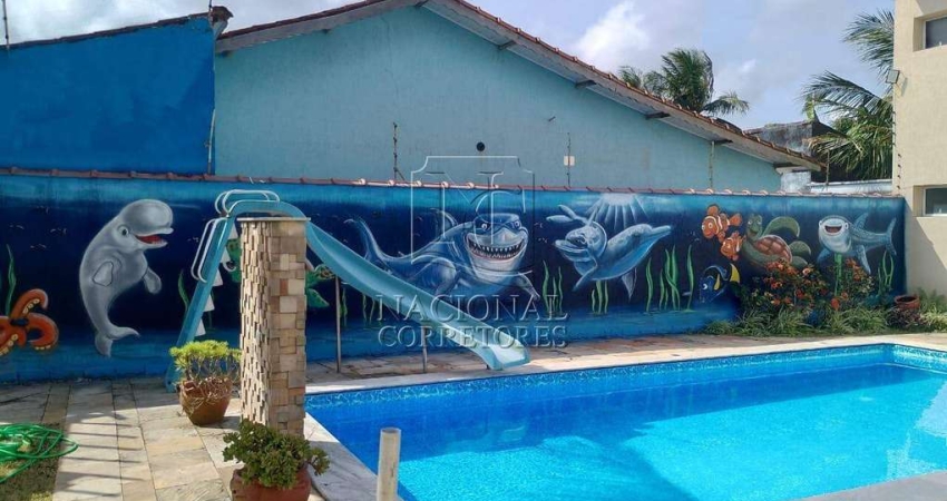 Sobrado à venda, 5 quartos, 3 suítes, 5 vagas, Jardim Mar-e-Sol - Peruíbe/SP
