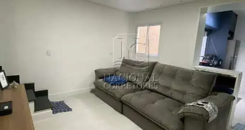 Linda cobertura à venda no parque das nações, com 54+54 m² de área útil.