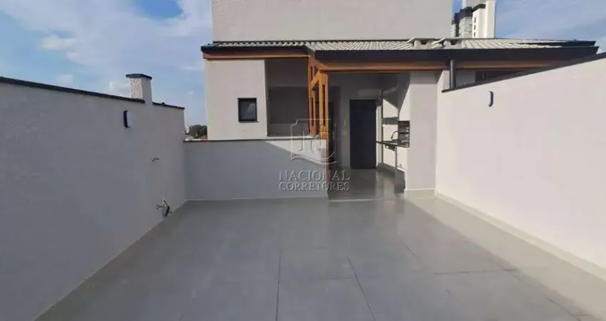 Cobertura sem condomínio no Campestre, com elevador: luxo e espaço para você!
