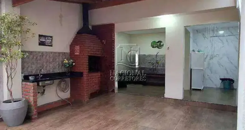 Sobrado à venda, 3 quartos, 1 suíte, 2 vagas, Jardim Bom Pastor - Santo André/SP