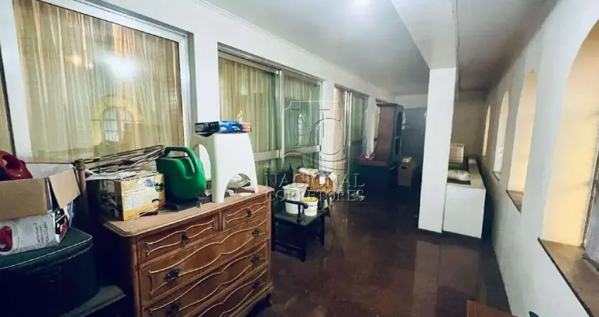 Casa comercial para venda no bairro jardim, 578 m² de área construída. ideal para casa de repouso, clinica, pet shop, hotel e etc......