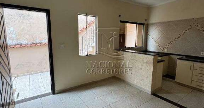 Casa para aluguel, 3 quartos, 1 suíte, 4 vagas, Vila Lucinda - Santo André/SP