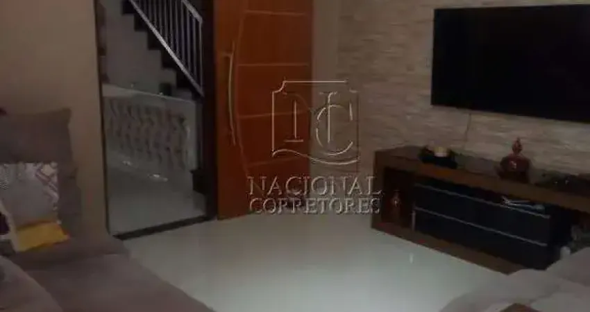 Sobrado à venda 354m² - 4 quartos, 1 suíte - Parque Jaçatuba - Santo André/SP.