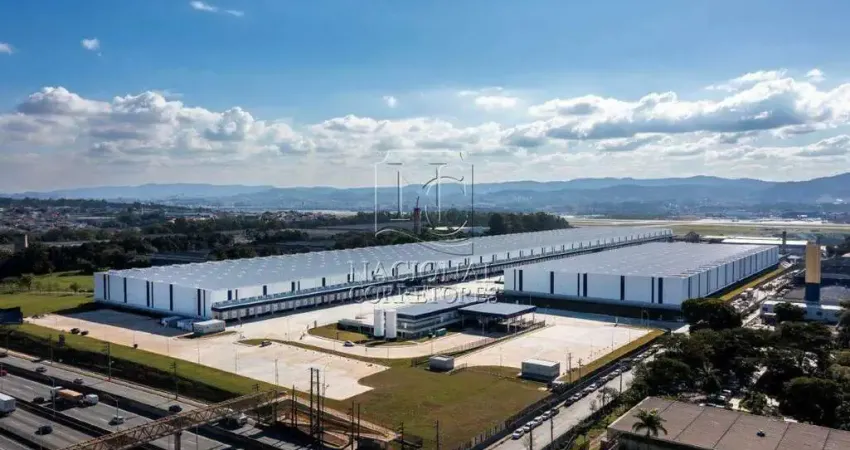 Galpão logístico com 15.181,60 m² de frente para a rodovia presidente dutra para alugar em guarulhos