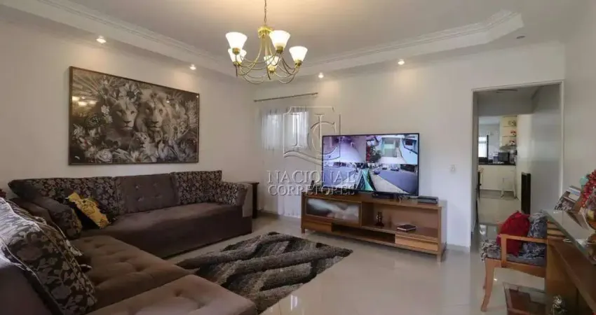 Sobrado à venda no parque das nações – 3 suítes, sótão e 7 vagas de garagem