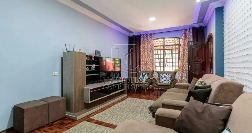 Ótimo sobrado à venda no parque marajoara com 3 quartos, área gourmet e 5 vagas de garagem