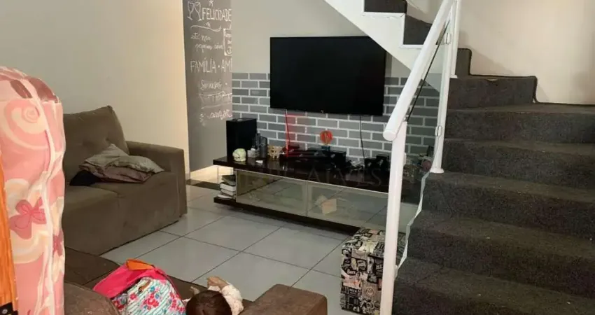 Imperdível! Casa à venda em Boituva-SP, bairro Delorenzi, 4 quartos, 1 suíte, 2 salas, 2 banheiros, 2 vagas, 300m².