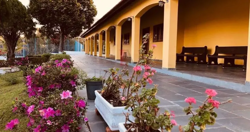 Chácara / sítio com 10 quartos à venda na Vila Zalla, Laranjal Paulista