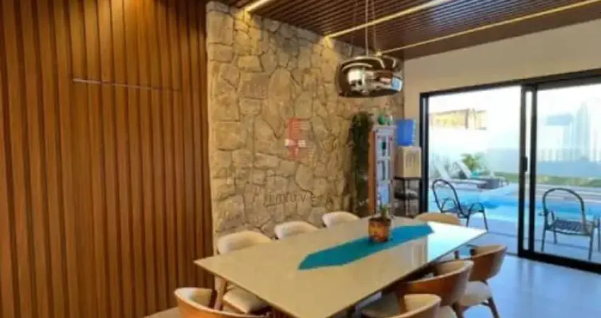 Casa de Luxo no Portal das Estrelas: 4 quartos, 4 suítes, 2 salas, 2 banheiros, 4 vagas de garagem, 300m² em Boituva-SP