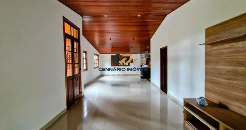 Casa 3 quartos sendo 1 suíte, 3 vagas de garagem para locação no condomínio Ouro Velho Mansões