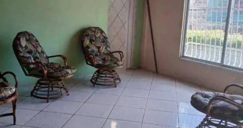 Casa com 4 dormitórios à venda, 250 m² por R$ 400.000,00 - Jóquei Clube - Fortaleza/CE