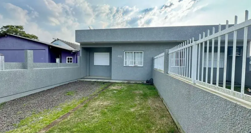 Casa geminada em região de moradores na Aldeia da Lagoa em Tramandaí RS