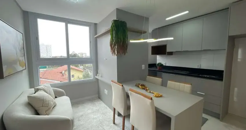 Excelente apartamento mobiliado e decorado no Centro de Tramandaí.