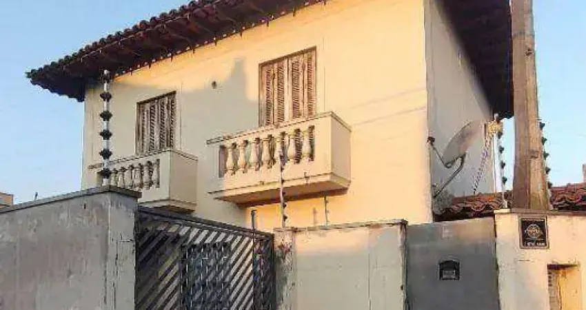 Região Central de Suzano - Sobrado com 2 dormitórios à venda, por R$ 500.000 - Parque Suzano - Suzano/SP