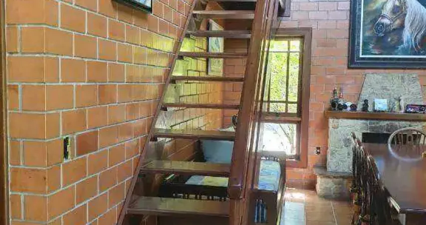 Chácara com 6 dormitórios à venda, 3225 m² por R$ 1.100.000,00 - Chácaras Reunidas Canadá - Santa Isabel/SP