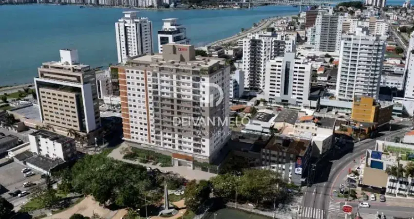 Apartamento com 2 Dormitórios, sendo 1 Suíte e 73m² - ESTREITO