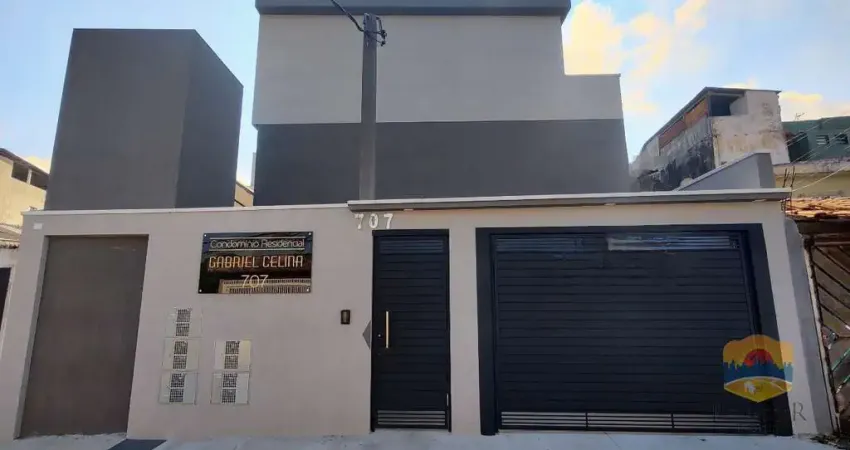 Sobrado condomínio fechado i 2 dormitórios sendo suítes i vaga de garagem i r$ 375.000,00 i parque boturussu.