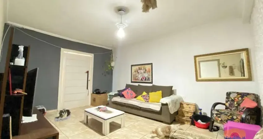 CASA TERREA I 137M² I 03 DORMITÓRIOS I SALA l COZINHA I COPA I 02 VAGAS I BANHEIRO I R$466.500,00 I NO CONJUNTO JOSÉ BONIFÁCIO.