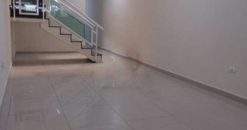 Sobrado Vila Alpina por apenas R$ 600 mil 3 dorms, 2 vagas