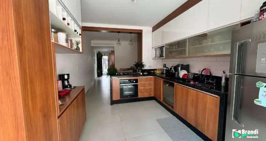Sobrado à Venda na Vila Alpina - SP 03 quartos (01 suíte) 02 vagas