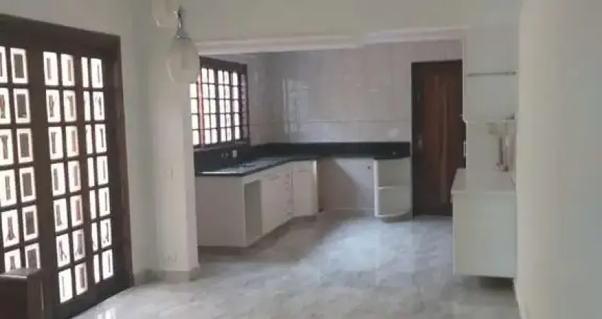 Casa com 5 quartos à venda na Vila Alpina, São Paulo 