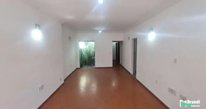 Casa residencial ou comercial térrea com 3 dormitoriós, 1 suíte com 4 vagas de garagem- vila zelina