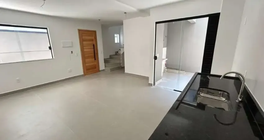 Sobrado novo 3 dormitórios  2 vagas de garagem- parque são lucas