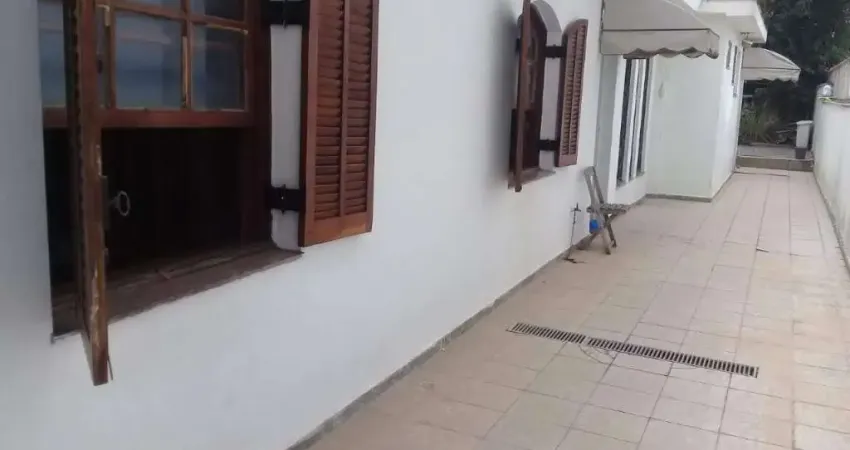 Casa com 5 quartos à venda na Vila Alpina, São Paulo 