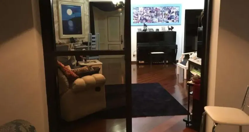 Apartamento com 230 metros quadrados e 4 dormitórios no jardim avelino!