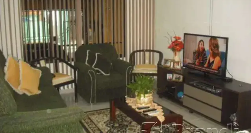 Casa com 3 quartos à venda na Vila Alpina, São Paulo 