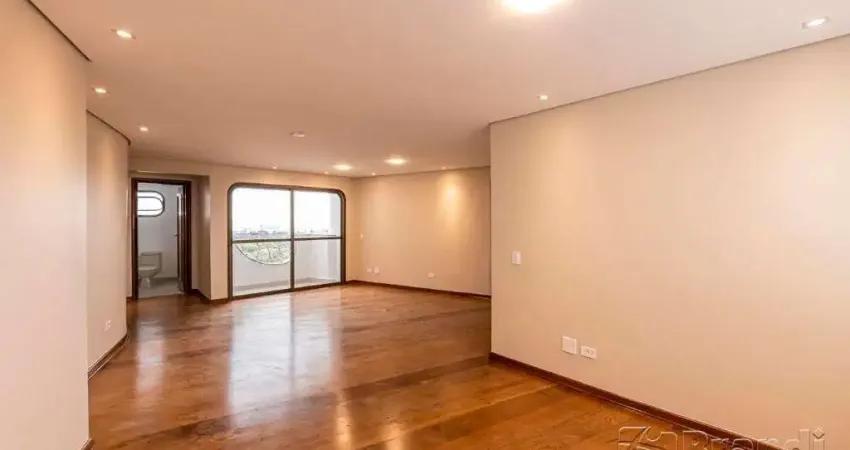 Apartamento reformado no jardim avelino - amplo, moderno e com 2 vagas