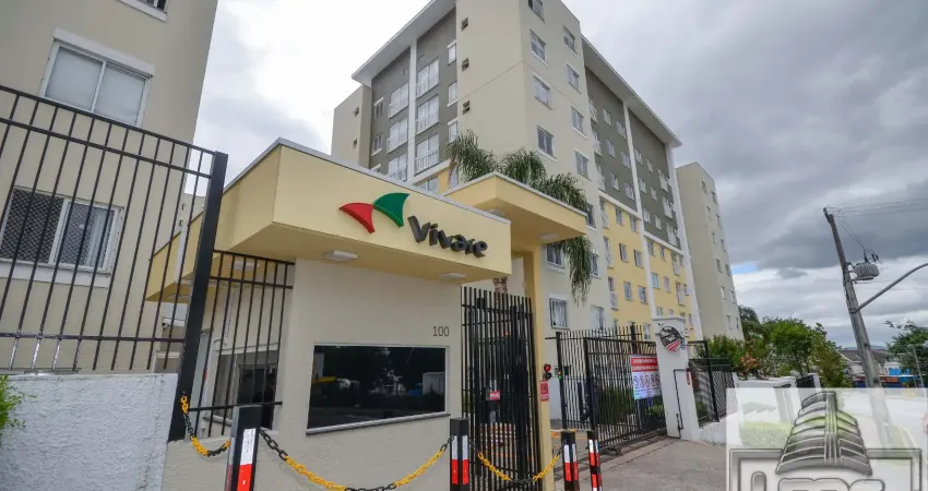 Apartamento com 3 Quartos e vaga de garagem em Condomínio Clube no Atuba