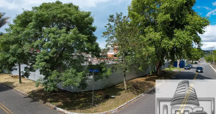 Terreno a venda com 395 metros quadrados em Pineville em Pinhais
